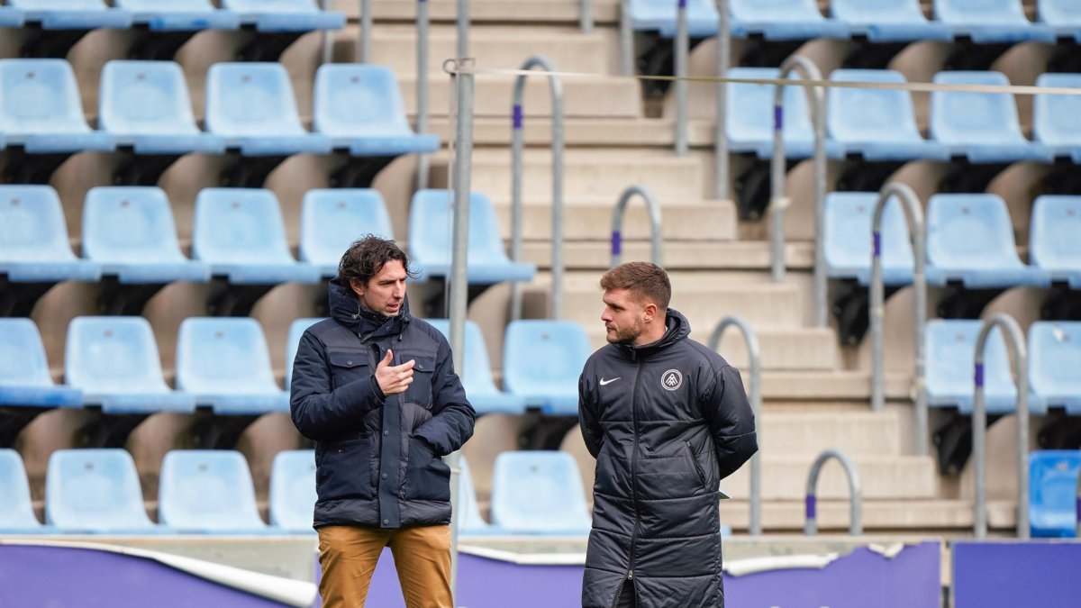 El director esportiu, Jaume Nogués, i el tècnic, Ferran Costa.