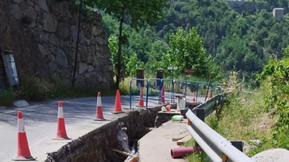 Millores a la xarxa d'aigua de Sant Julià.