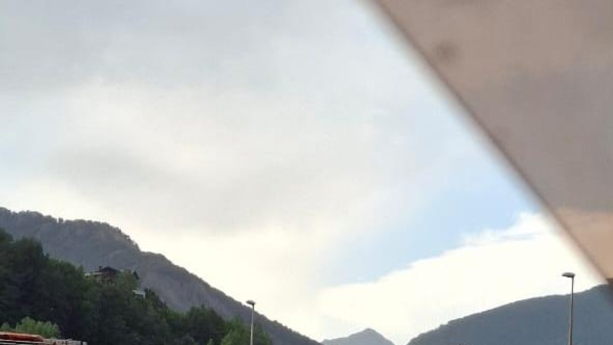 Els serveis d'emergència a la zona de l'accident