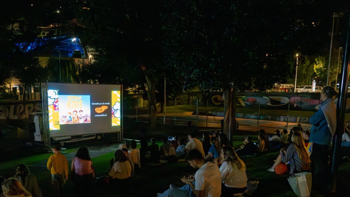 Una edició anterior del 'Cinema al Parc'.