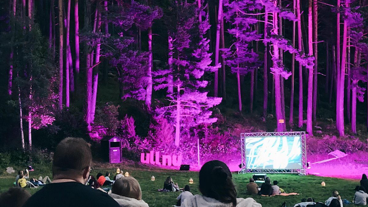 Cinema a la vora del llac