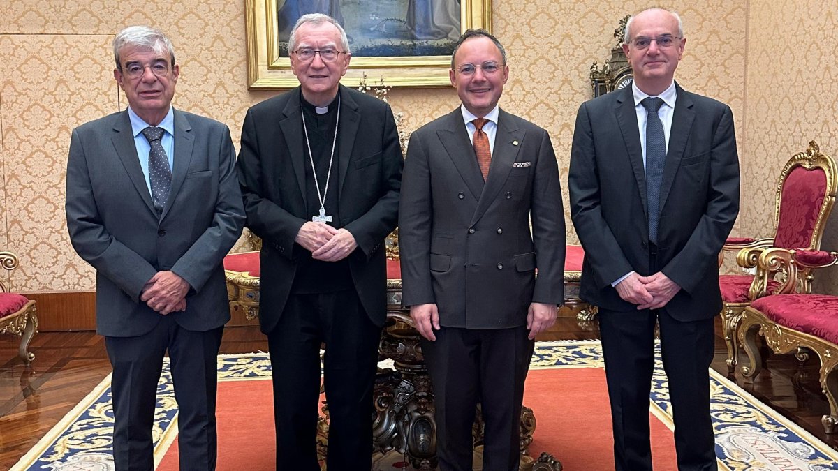 Ladislau Baró, el cardenal Pietro Parolin, Xavier Espot i Carles Àlvarez al Vaticà