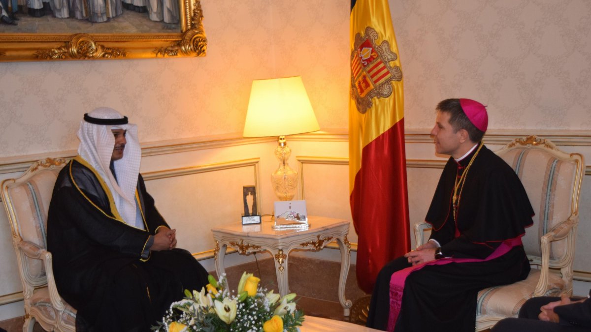 L'ambaixador de Kuwait amb el Copríncep episcopal