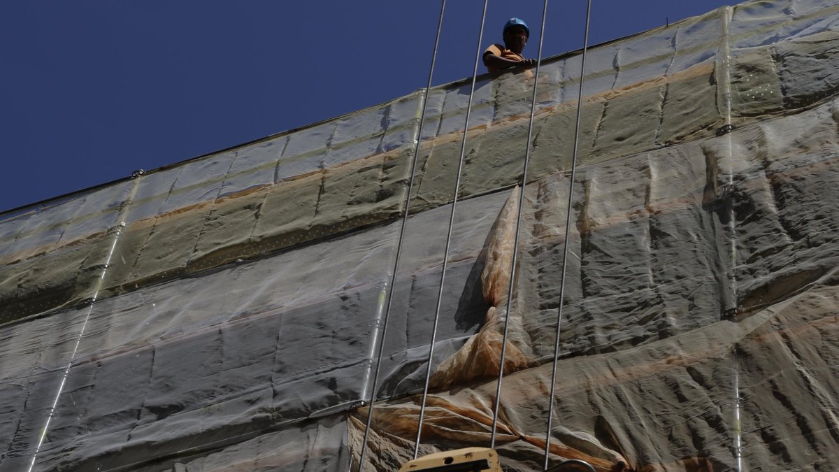 Obres a la vall central.