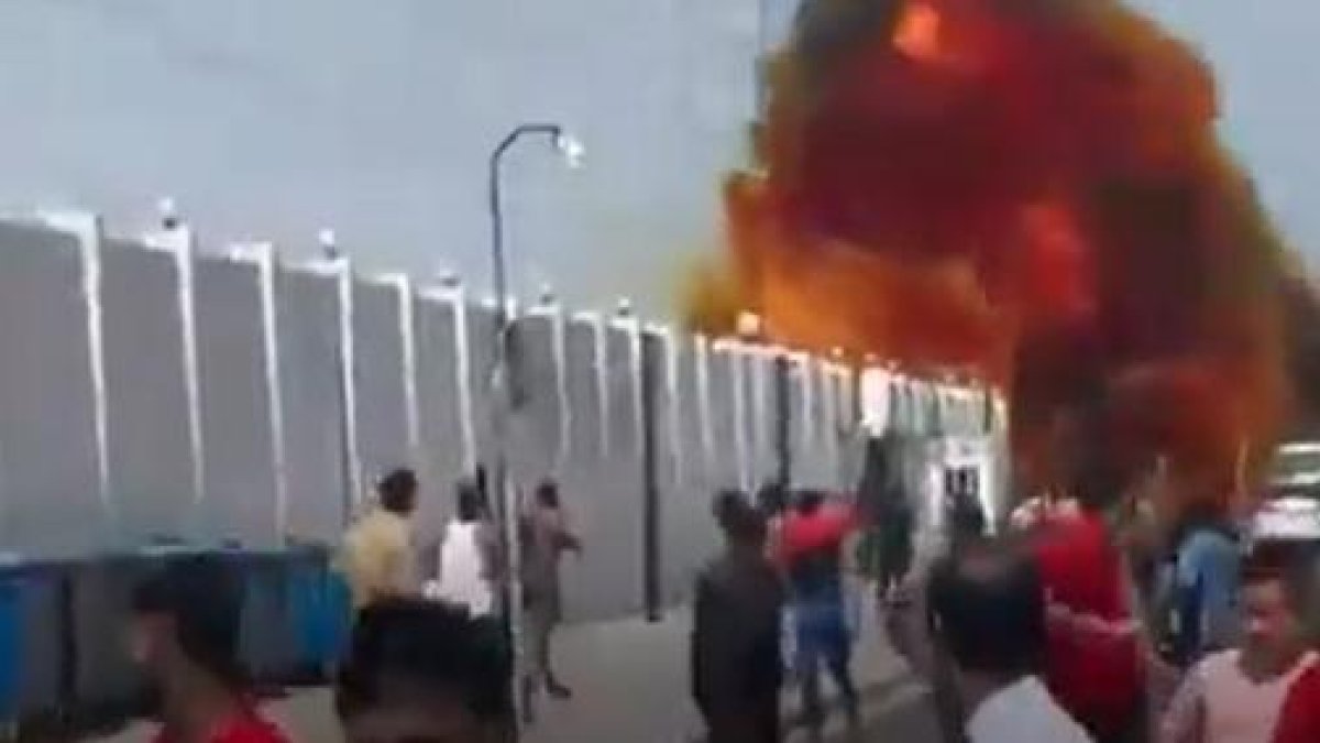 Les restes d’un míssil cauen en un barri residencial de Doha durant els atacs iranians