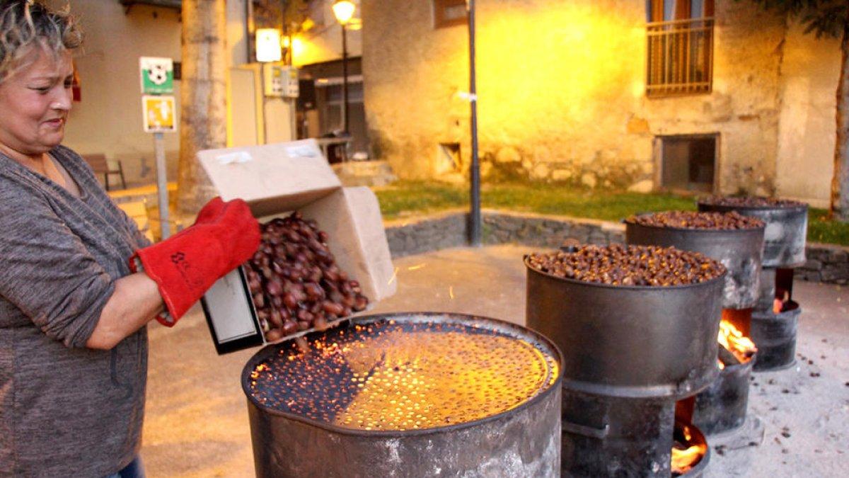 Castanyades populars a Encamp i el Pas de la Casa