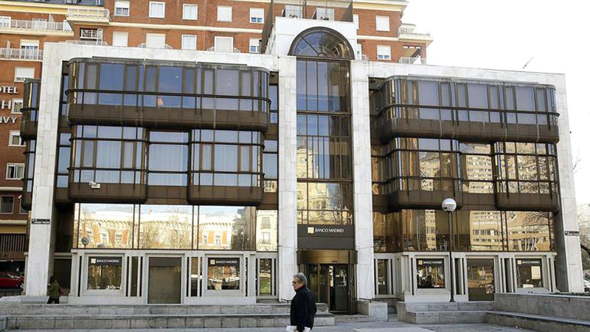 El fiscal culpa de la fi de Banco Madrid als Cierco i Miquel