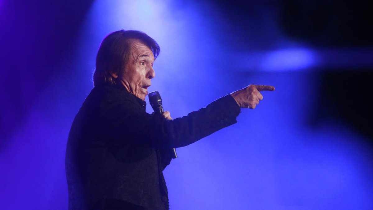 Els comuns pagaran a l'Sdadv un 4,2 per cent per actuació musical