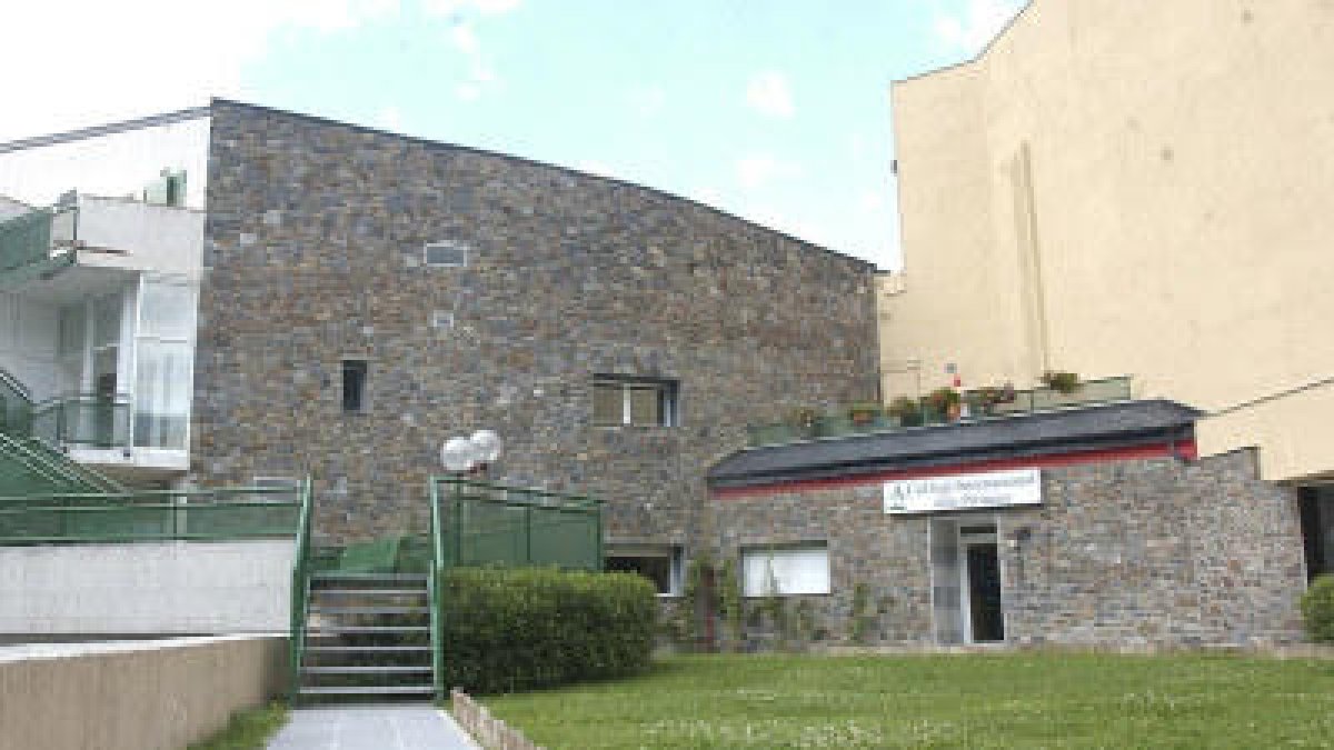 46587.jpg