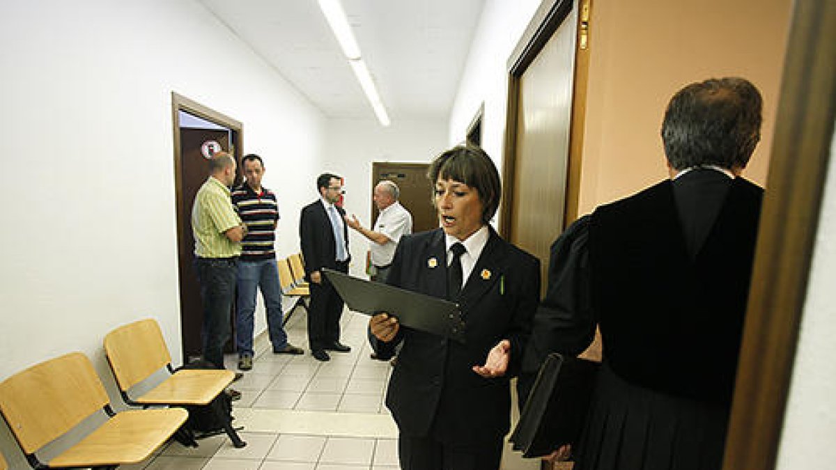 El personal de la Justícia reclama la puja salarial