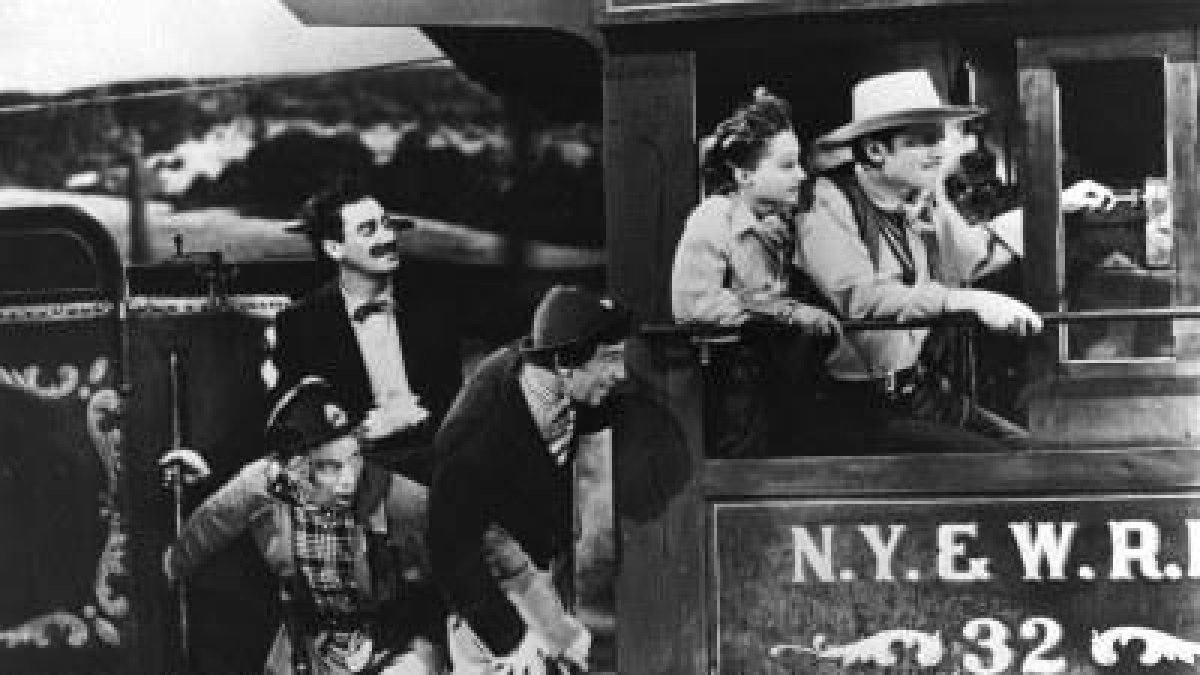 Més fusta! És la guerra