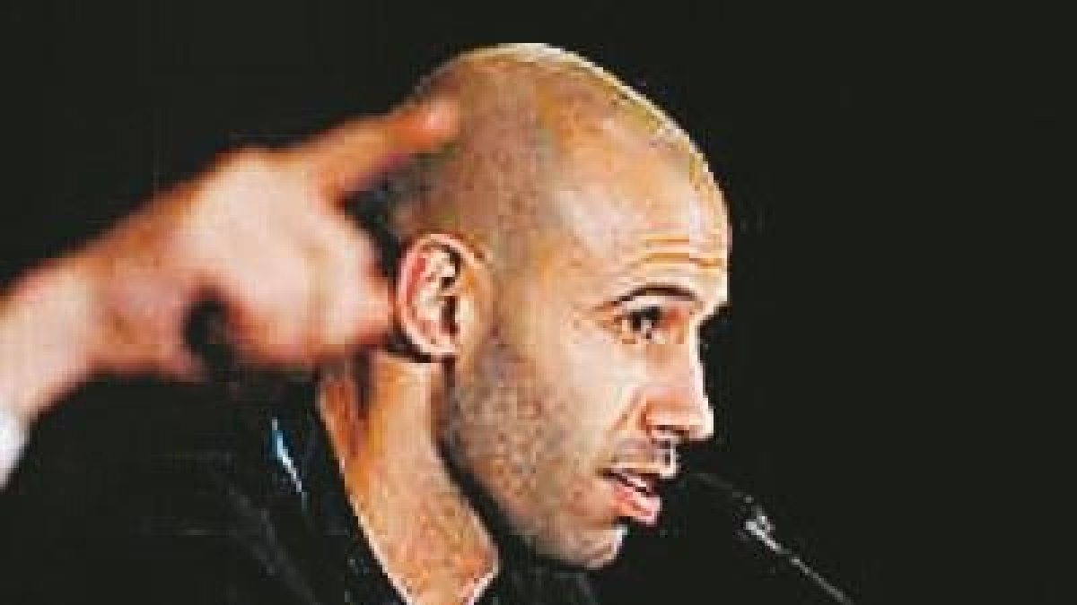 Situen Alves i Mascherano fora del Barça, amb destinació Torí