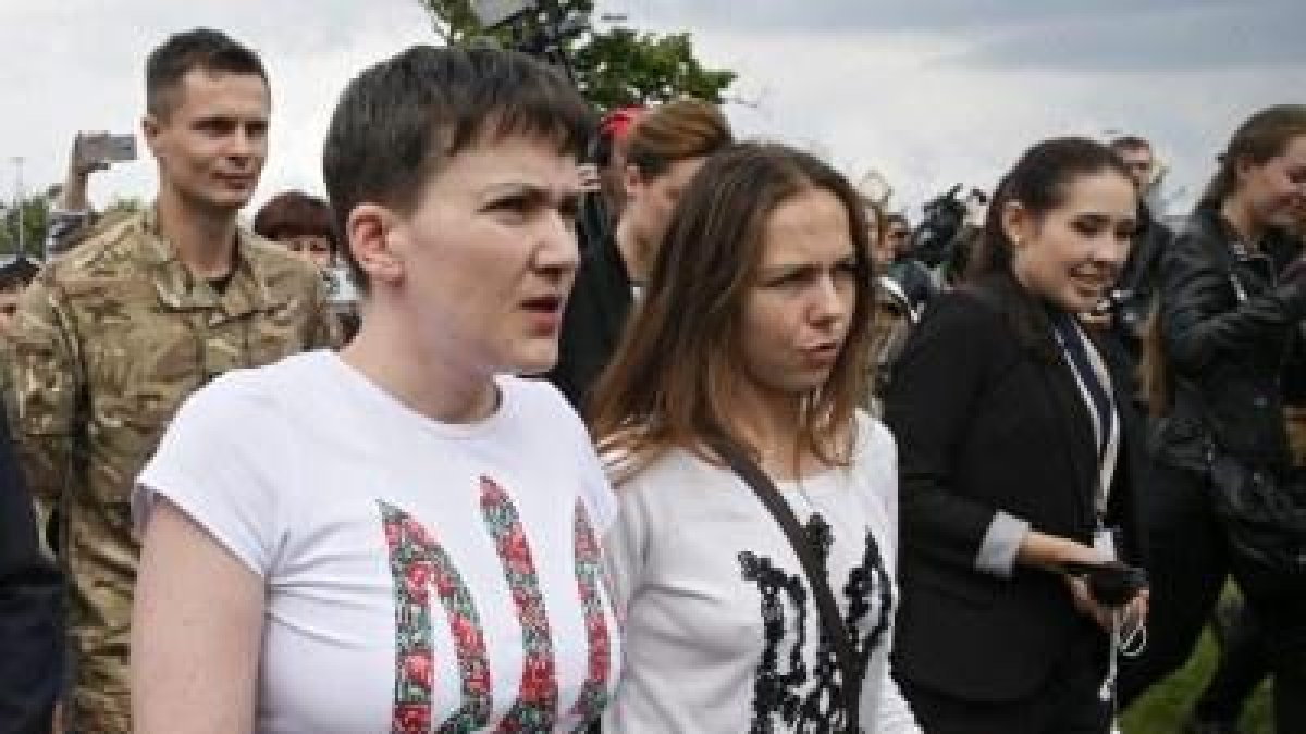 Rússia allibera la pilot ucraïnesa Nadia Sàvtxenko