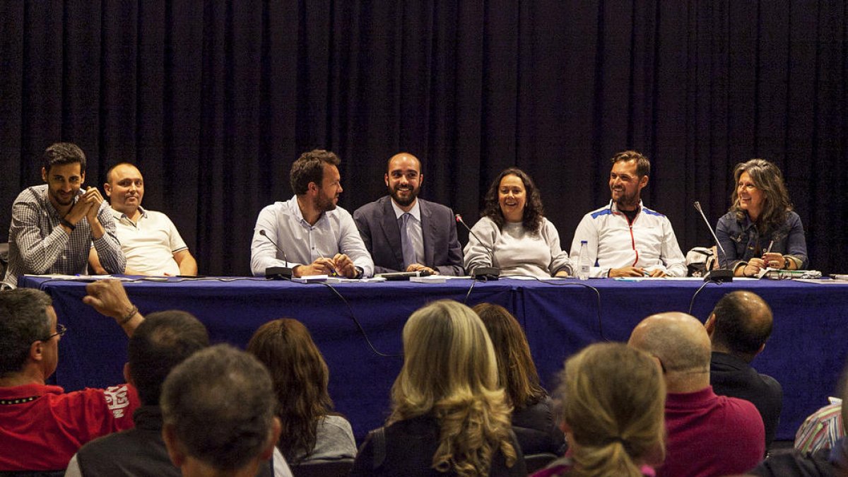 Els socis del Santa Coloma volen més informació sobre el projecte de Lao