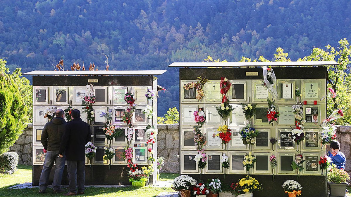 Només el 15% de les cendres dels difunts es guarden en els cementiris