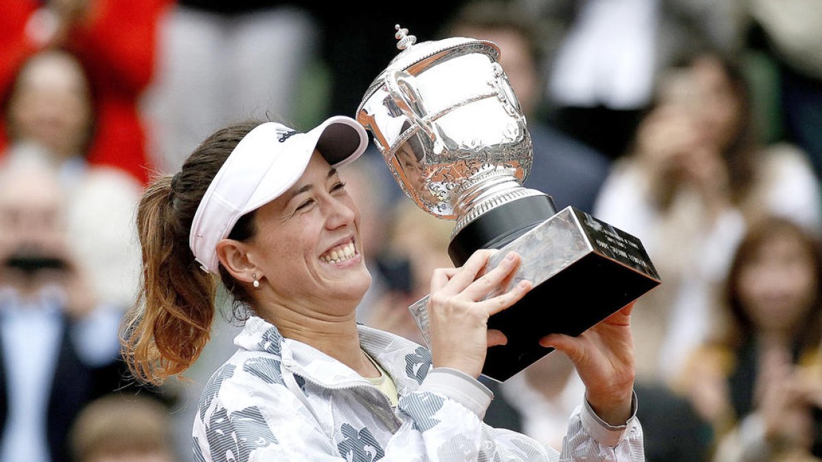 Gabriñe Muguruza es corona a la terra de París