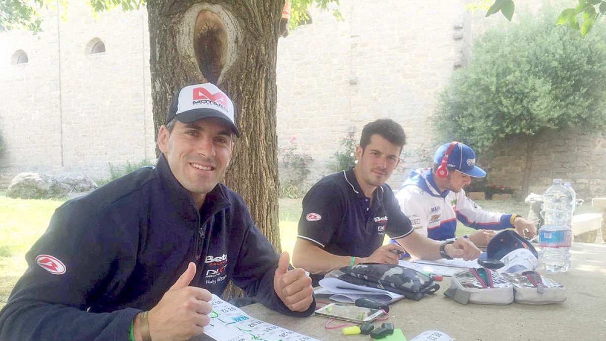 España millora posicions a la general del Sardegna Rally