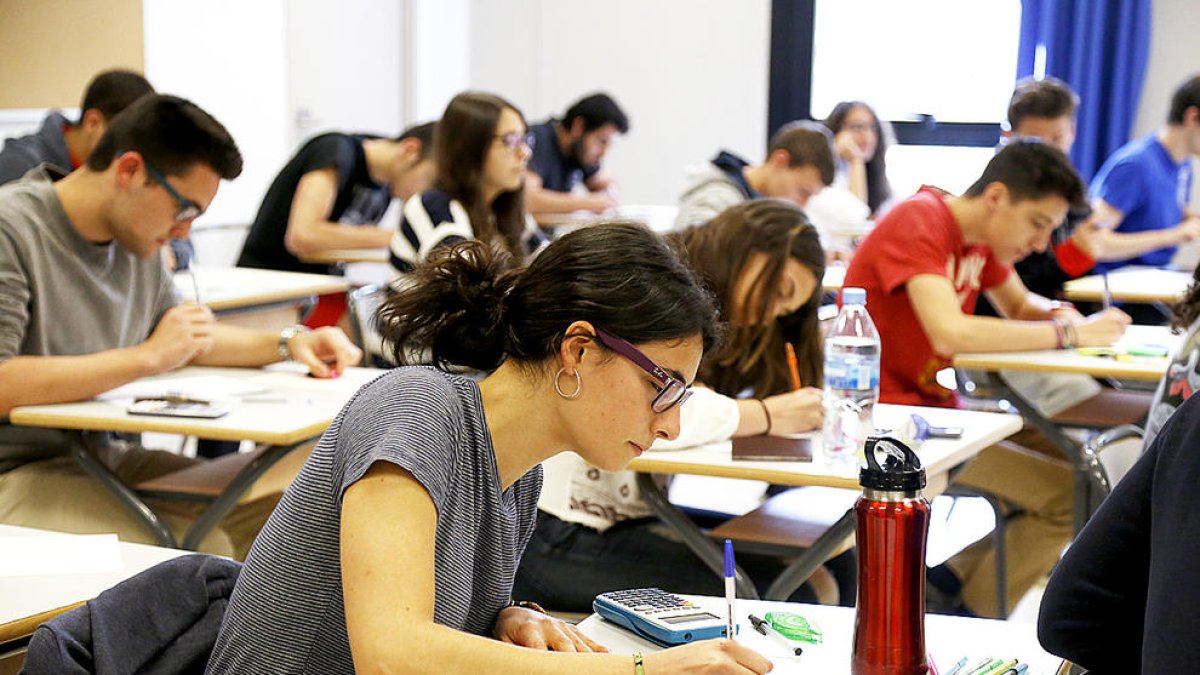 Títol per al 93% d'estudiants que han fet l'examen de la POB