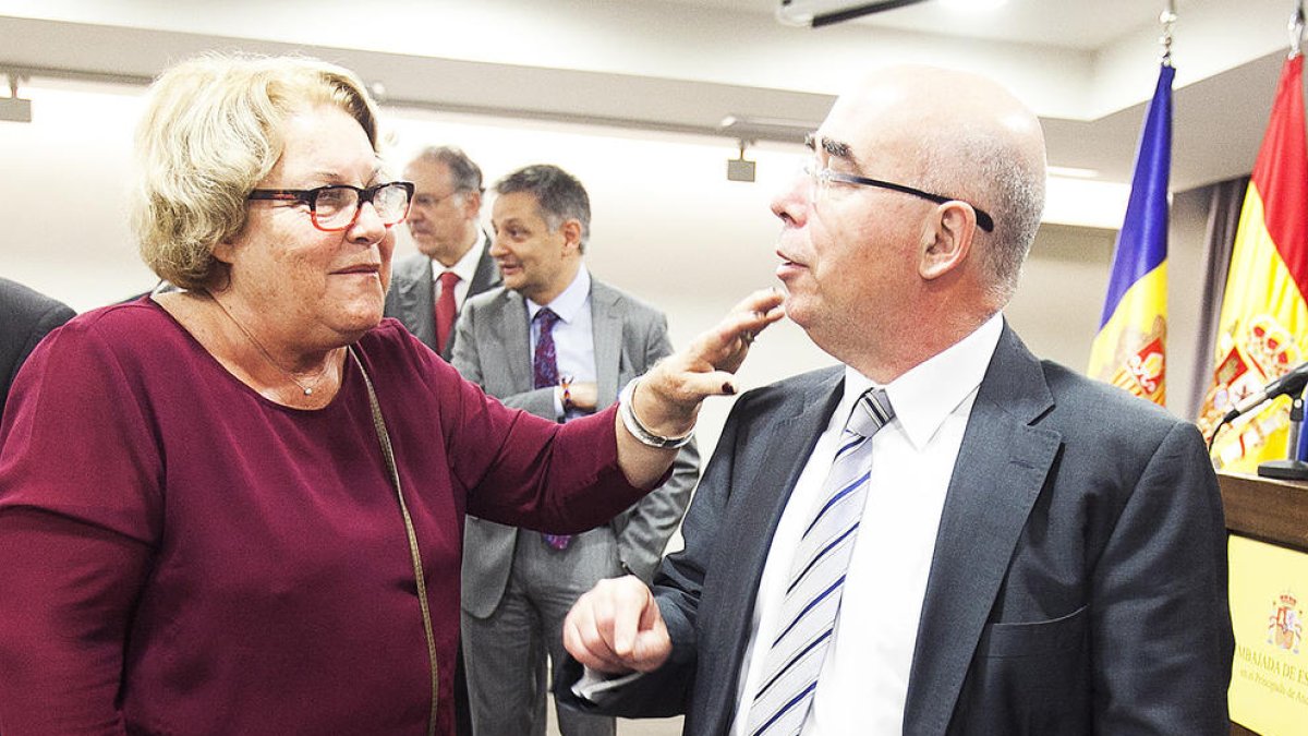 Diàlegs sobre europa a l'ambaixada espanyola