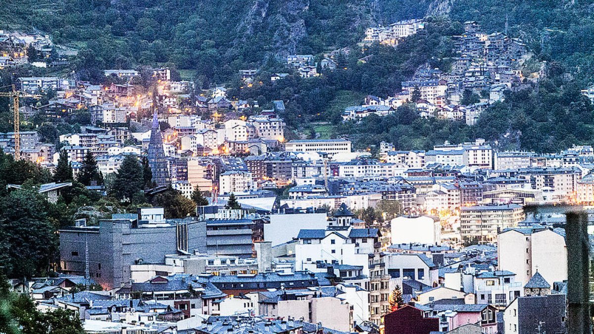 La venda d'habitatges viu el millor any des de la crisi