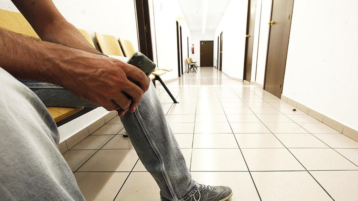 Petició de set anys per intent de violació a un menor en uns lavabos públics