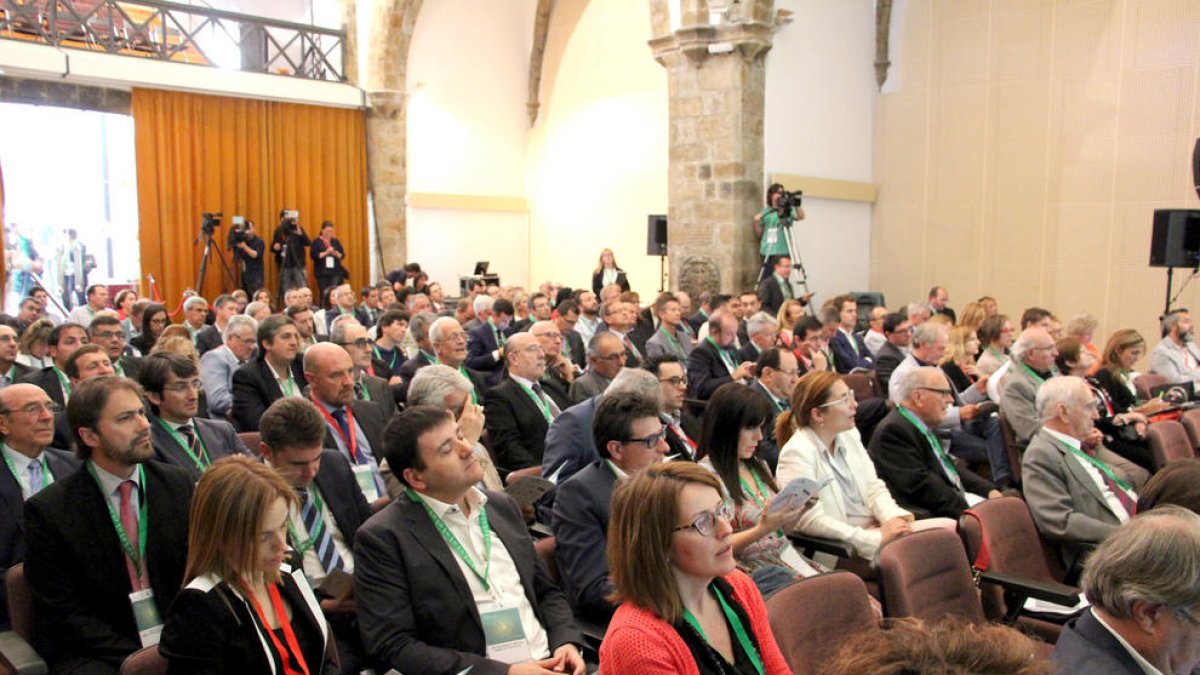 Sis-cents empresaris prenen part a la Trobada del Pirineu