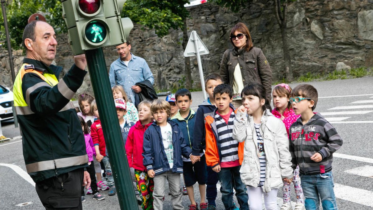 Classes d'educació viària pràctiques a la Massana