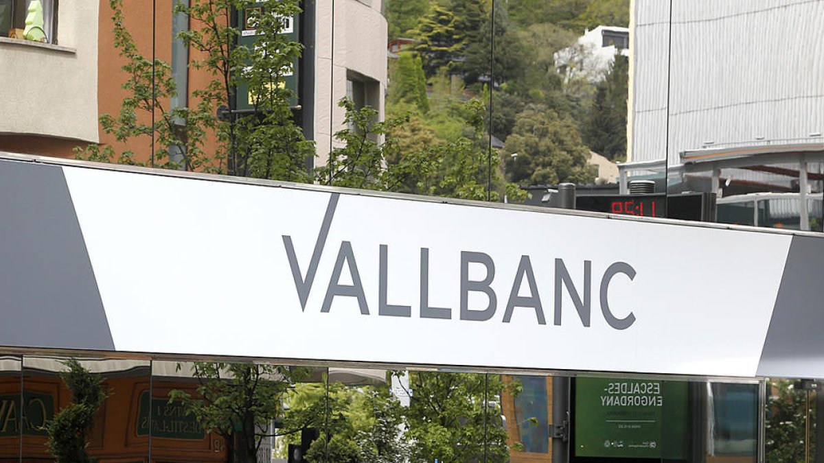 Vall Banc allibera el pla de pensió dels empleats de BPA