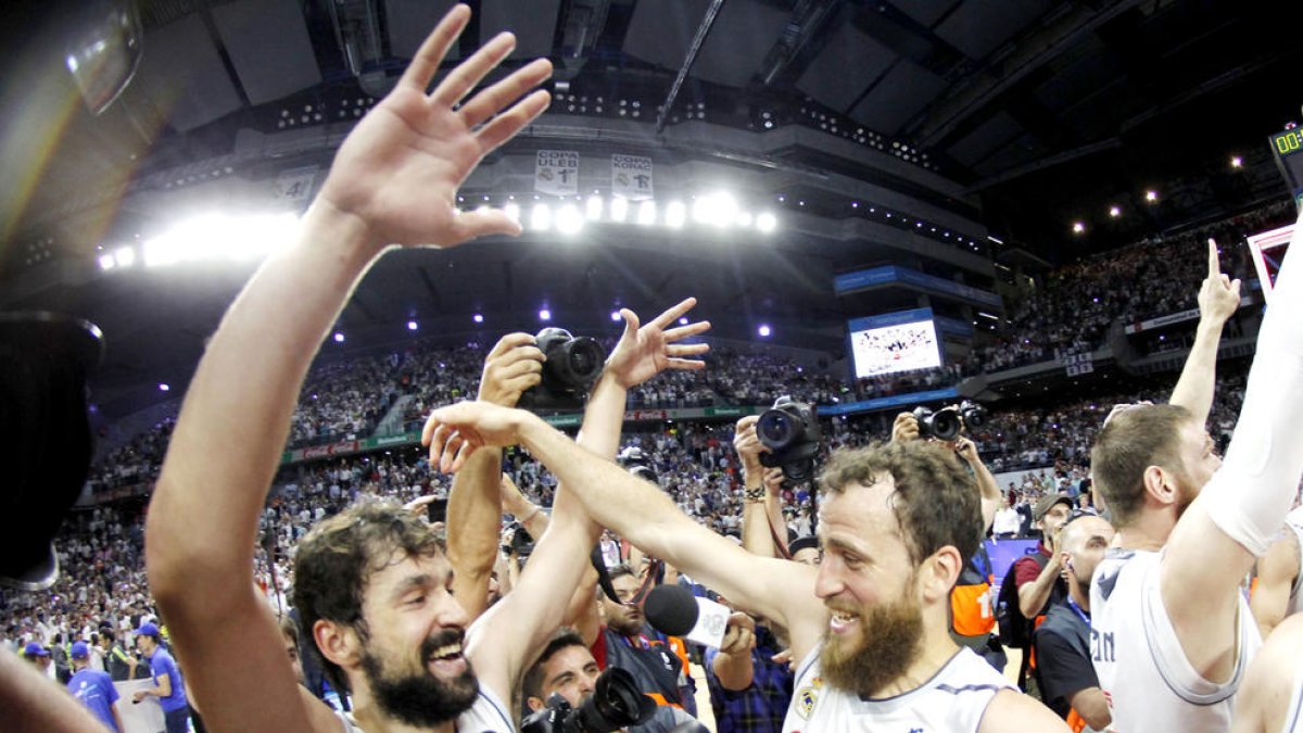 El Madrid sentencia el títol a la primera oportunitat