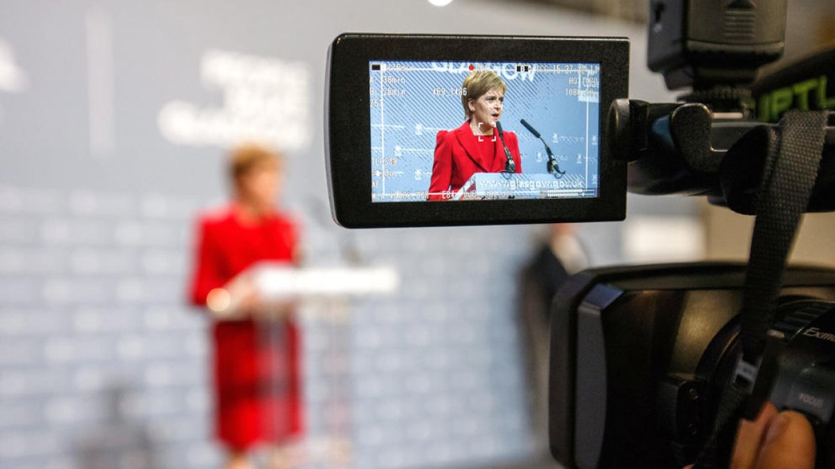 Dos milions de britànics demanen que es repeteixi el referèndum