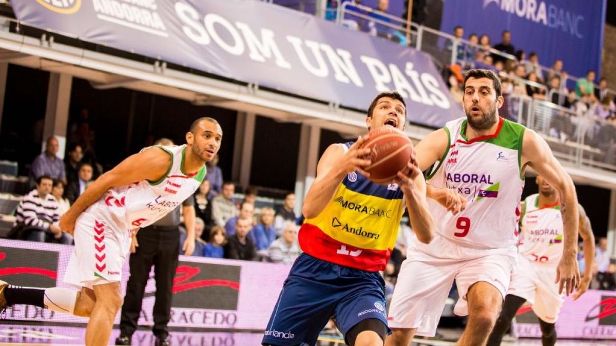 Stojanovski també anuncia qie se'n va del MoraBanc Andorra