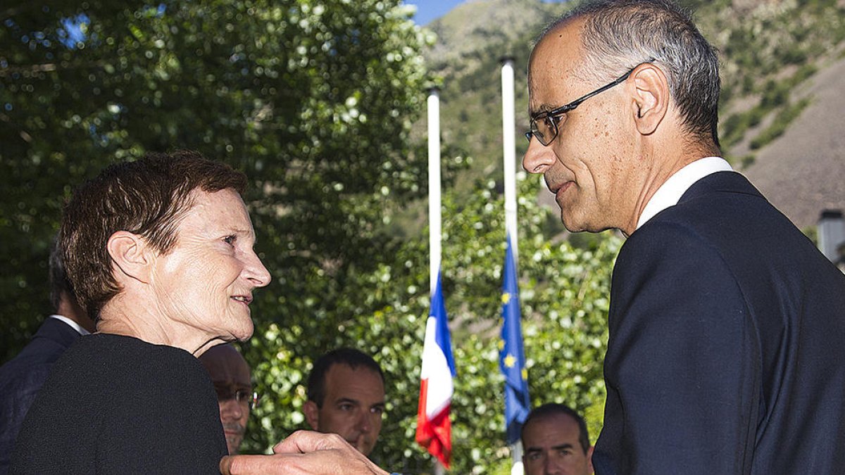 El govern decreta avui dia de dol