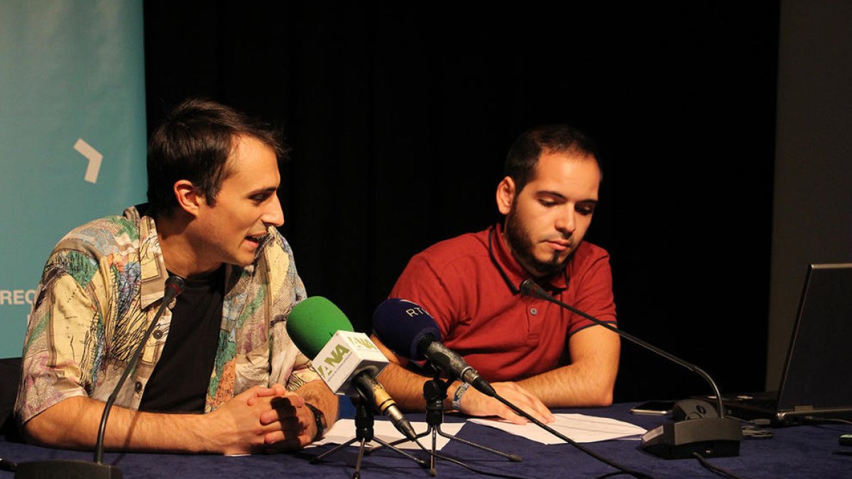 Els membres de l'organització del Festival durant la presentació