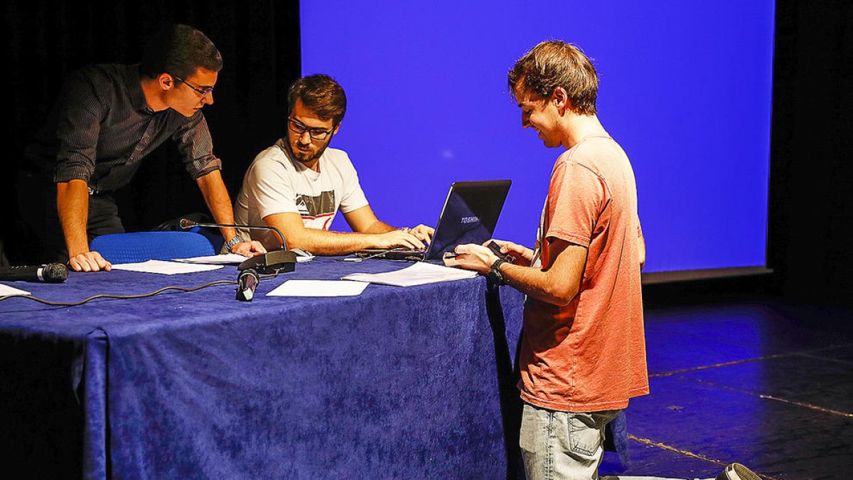 Tres projectes innovadors per a “connectar” amb els joves