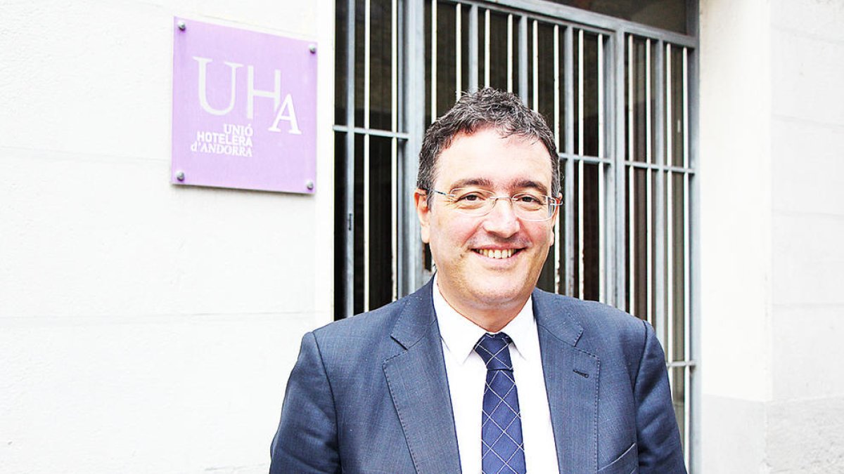 La nova junta de la UHA busca  socis fora del sector turístic