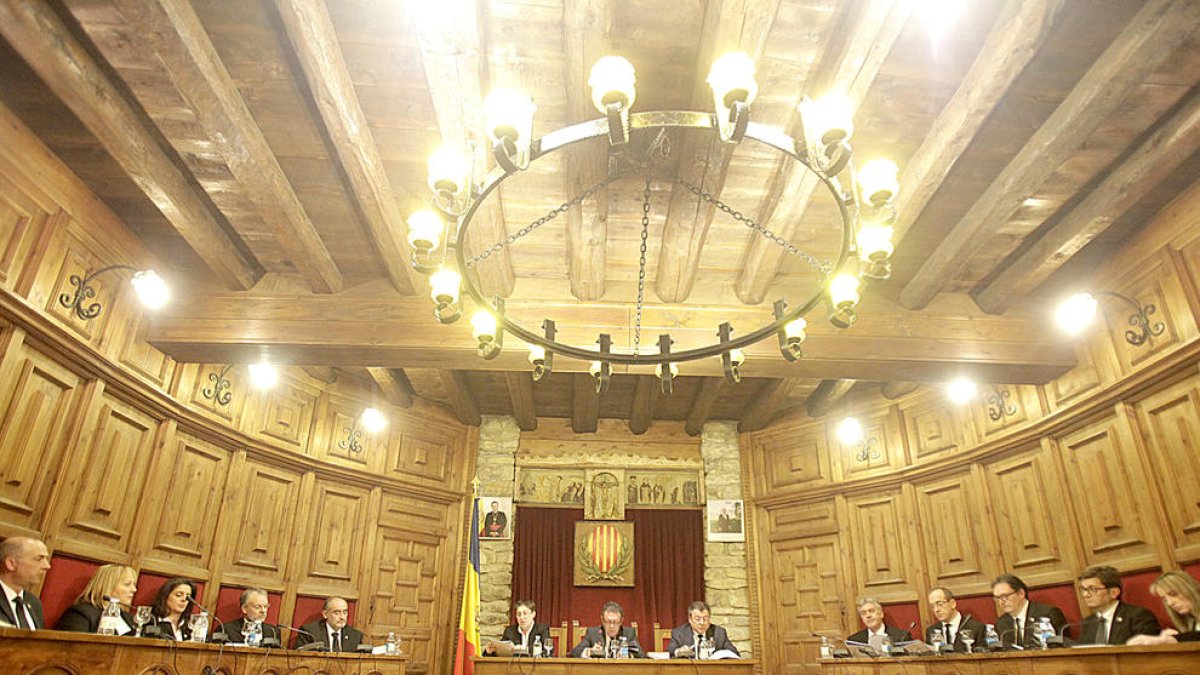 El comú lauredià votarà si du els comptes a la fiscalia