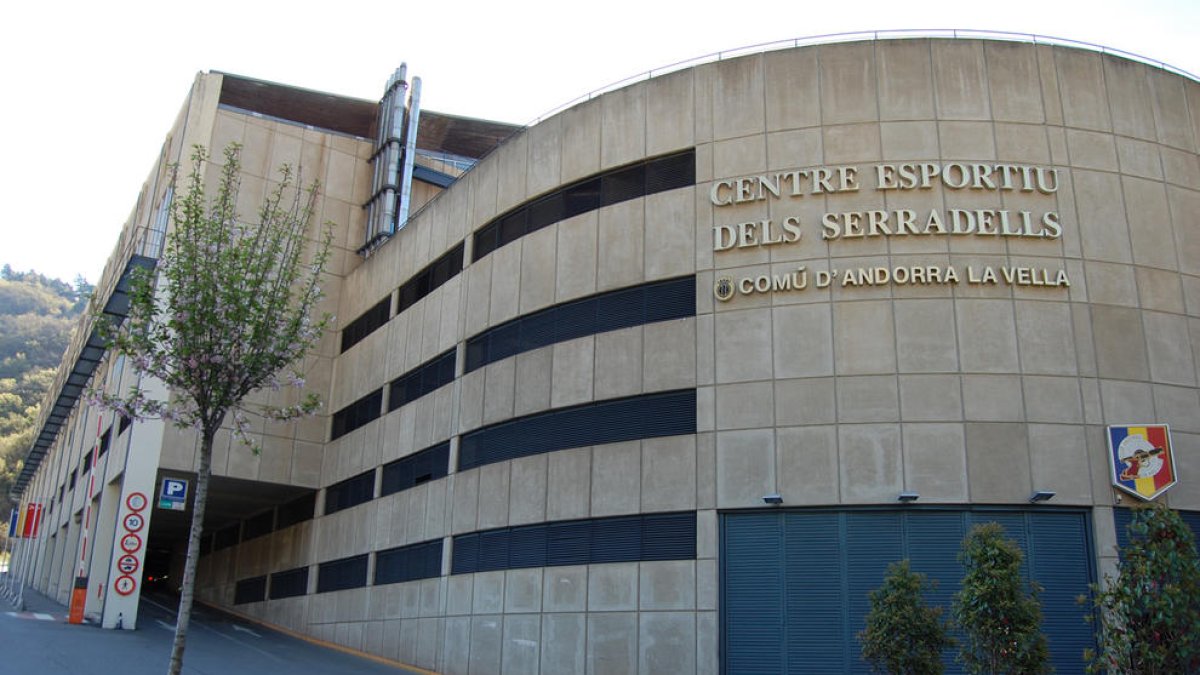 L'accés als Serradells només es podrà fer pel pàrquing pel perill de despreniments