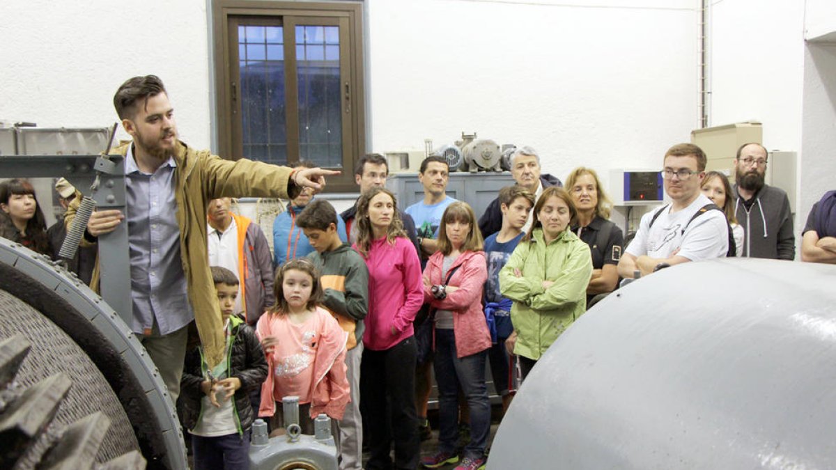 Inici dels recorreguts de nit al Camí Hidroelèctric