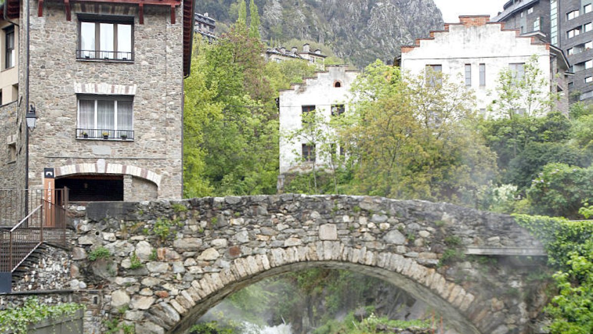 Cita amb l'arquitectura de l'aigua, a Escaldes