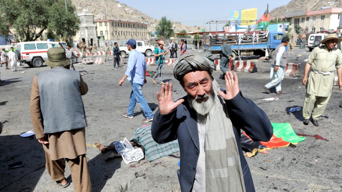 Almenys 80 morts i 231 ferits en un atac a Kabul