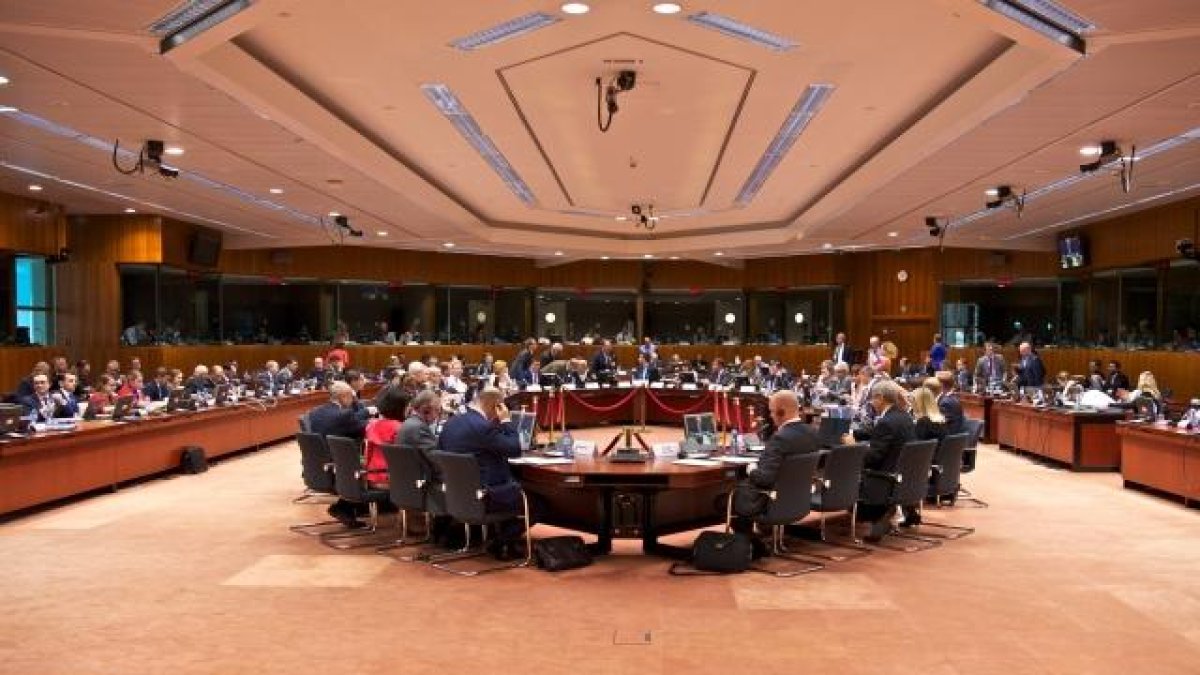 La UE ratifica el conveni d'intercanvi de dades fiscals