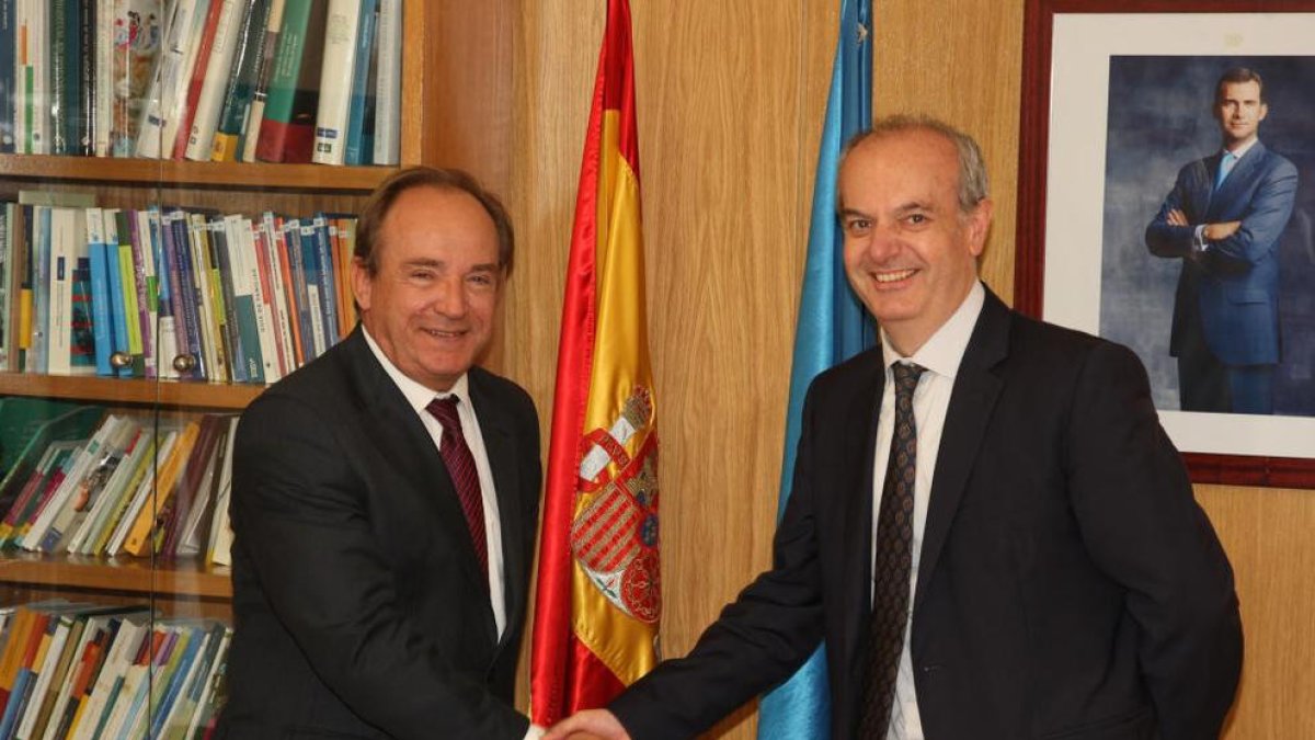 Reunió per avançar en la col·laboració en matèria de salut