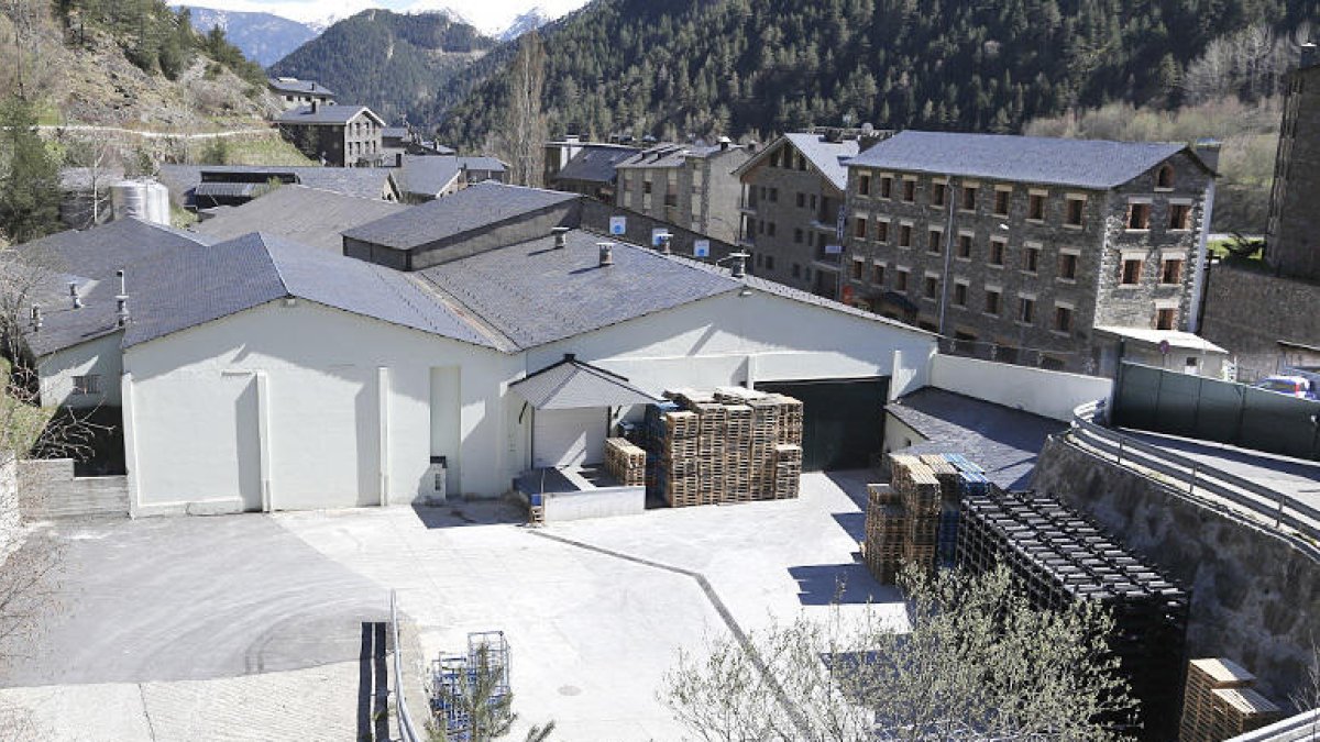 Unes 700 persones s'han adherit a la demanda col·lectiva per l'aigua d'Arinsal