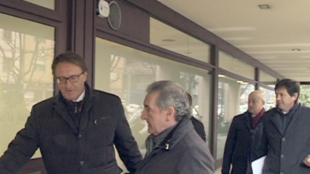 Bartumeu deixa la defensa dels Cierco per discrepàncies