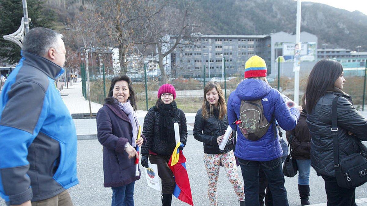Els veneçolans volen representació consular