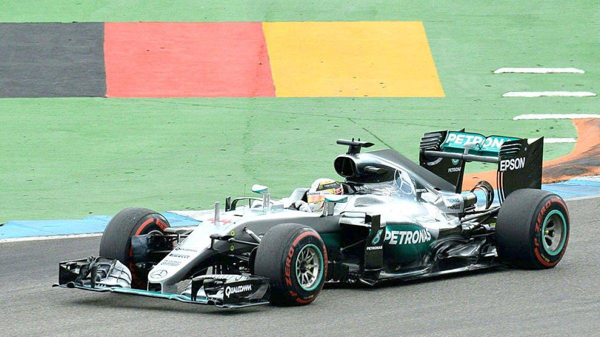 Lewis Hamilton suma la quarta victòria consecutiva