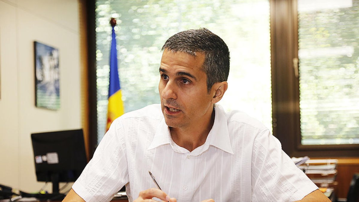 El Govern agilitzarà el procés per a la reserva de noms de les noves empreses