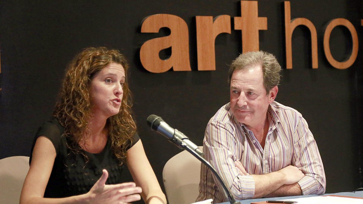 Torres admet que l'estació de busos té limitacions per falta de recursos