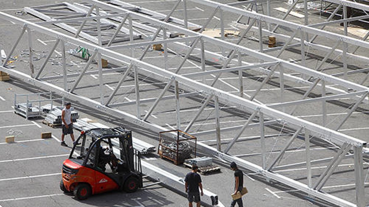 Els autònoms agafen la meitat de baixes que els assalariats