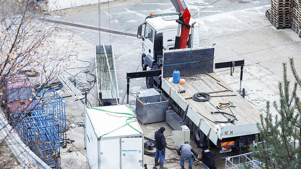 Tècnics francesos revisen la font d'Arinsal